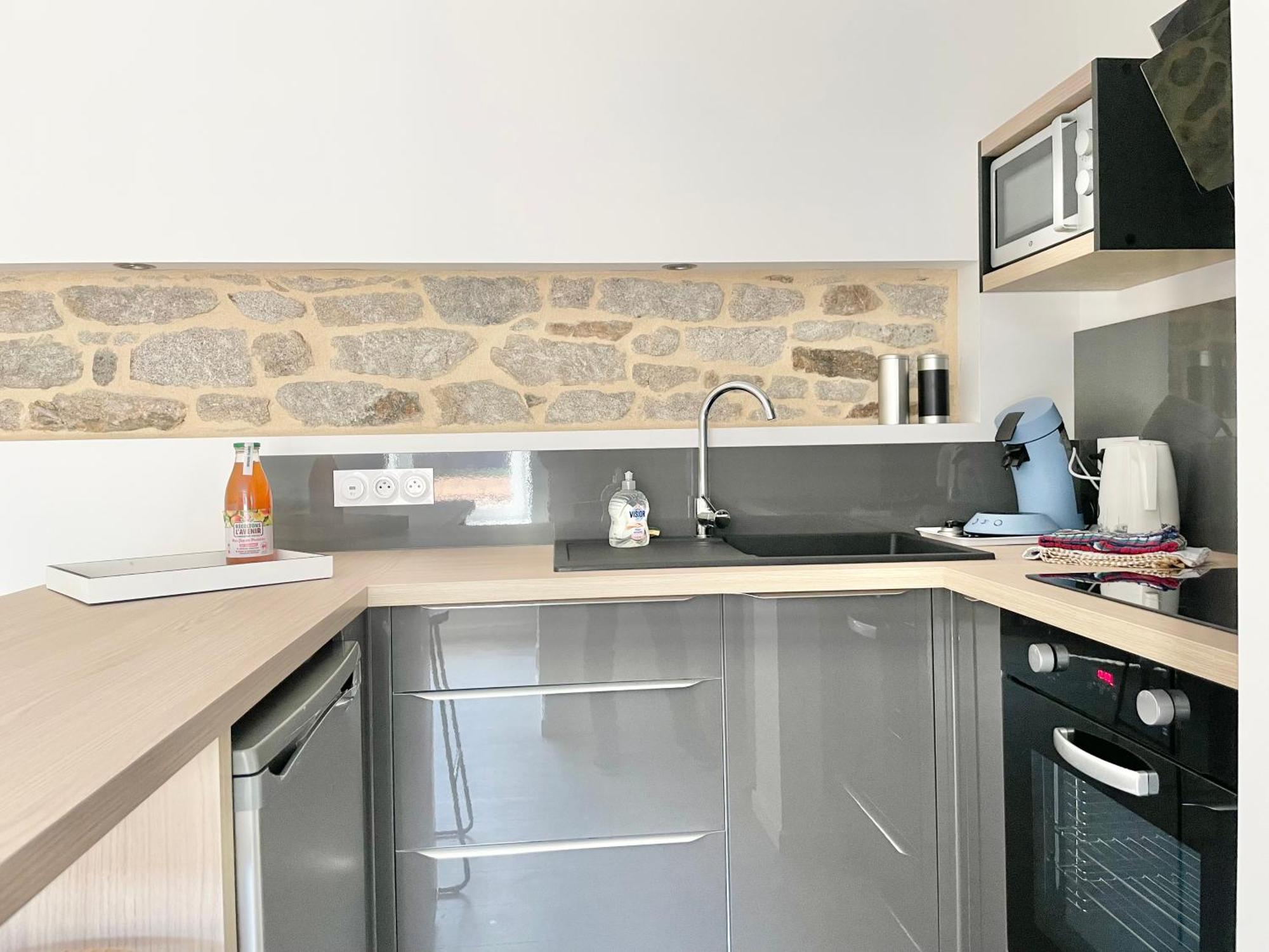 Le Calloch 2D - Studio 4 Etoiles - Quartier Gare - Wifi - Netflix Quimper Esterno foto