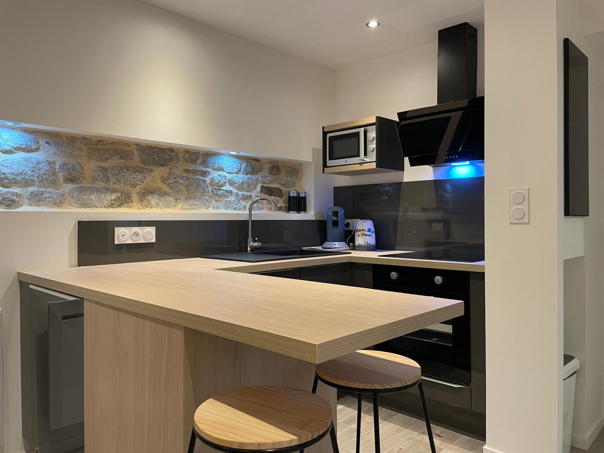 Le Calloch 2D - Studio 4 Etoiles - Quartier Gare - Wifi - Netflix Quimper Esterno foto