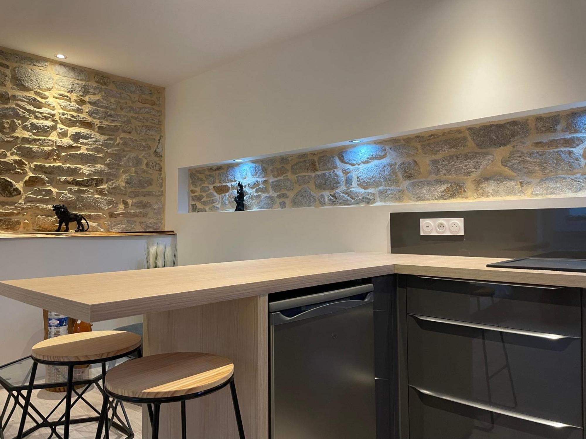 Le Calloch 2D - Studio 4 Etoiles - Quartier Gare - Wifi - Netflix Quimper Esterno foto